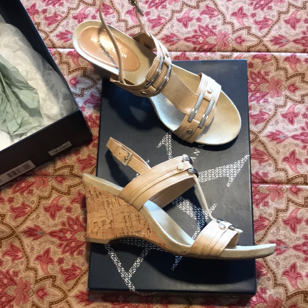 Anne Klein Lt. Natural wedge sandals
